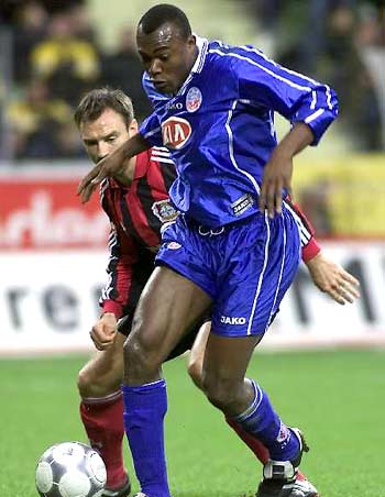 阎相闯如何 阎相闯如何